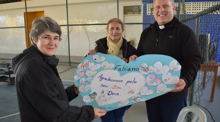 VIDA CONFIGURADA A JESUS CRISTO - Ordenação Presbiteral de Fabiano de Lima 31 DSC 1858