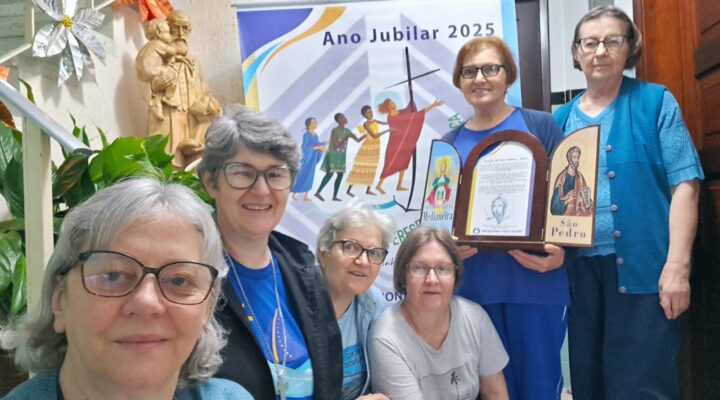 Visita da Mãe Medianeira de todas as Graças 1 WhatsApp Image 2025 11 27 at 16.42.11 1 1